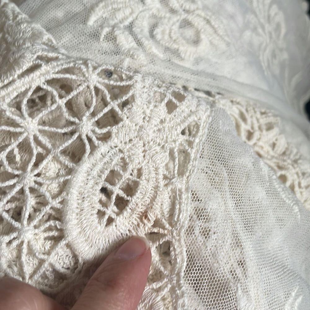 Boho Embroidered Lace & Mesh 3/4 Sleeve Top - Picture 14 of 14